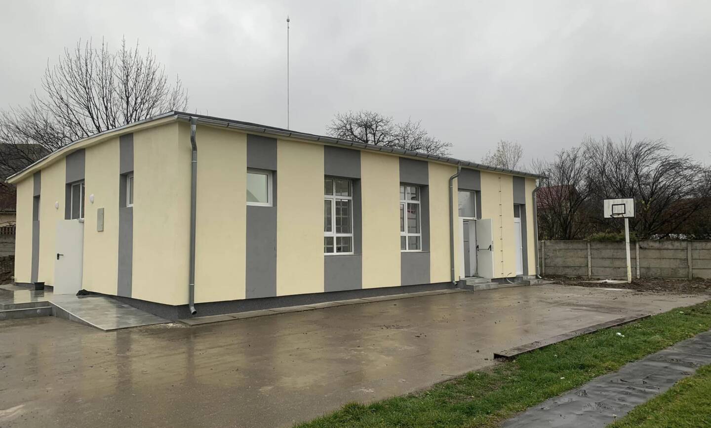 Sală de Sport la Școala Gimnazială nr 4 ”Frații Popeea”